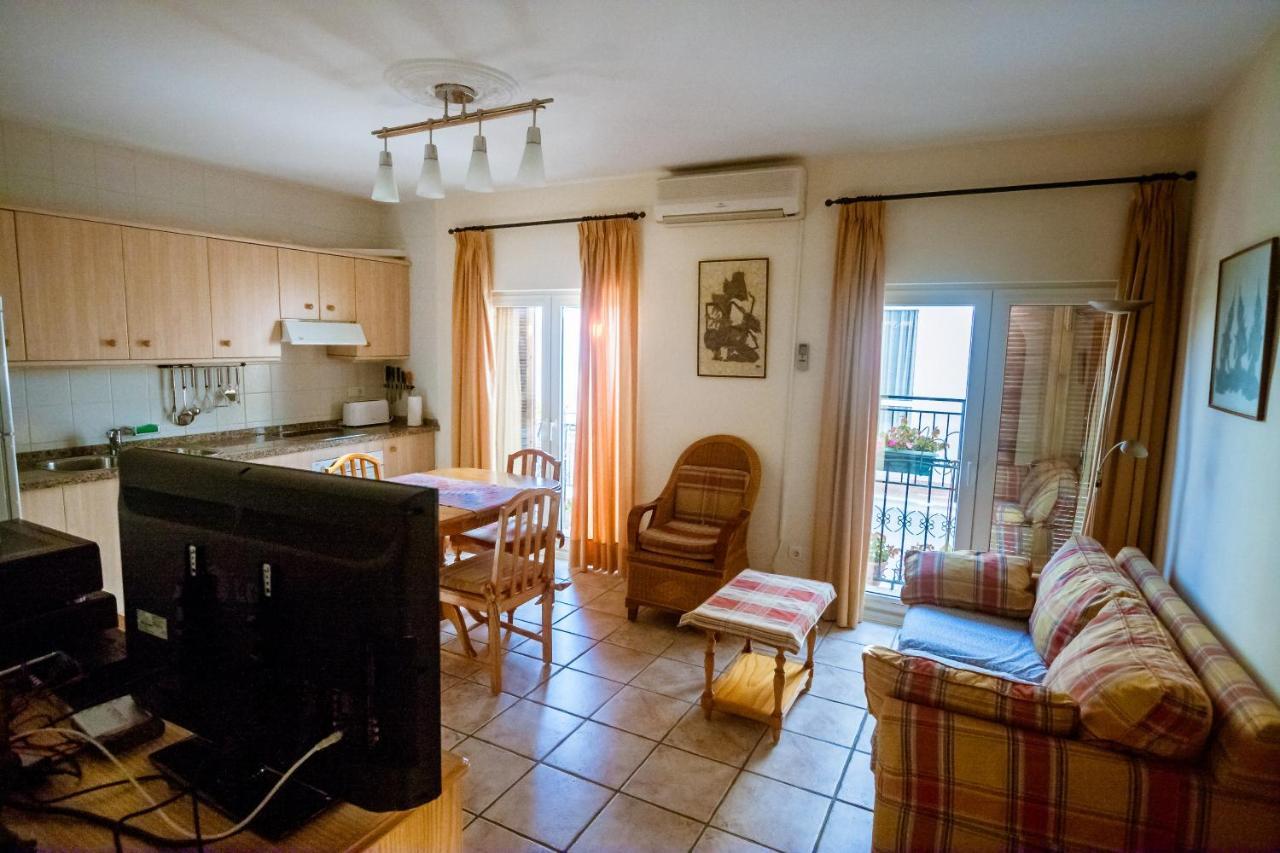 Casa Charlotte Lägenhet Nerja Exteriör bild