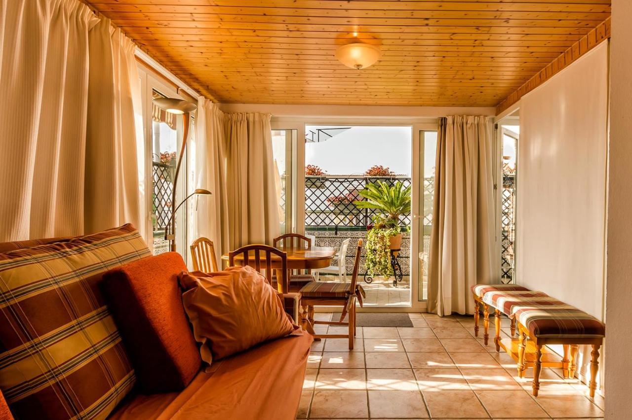 Casa Charlotte Lägenhet Nerja Exteriör bild